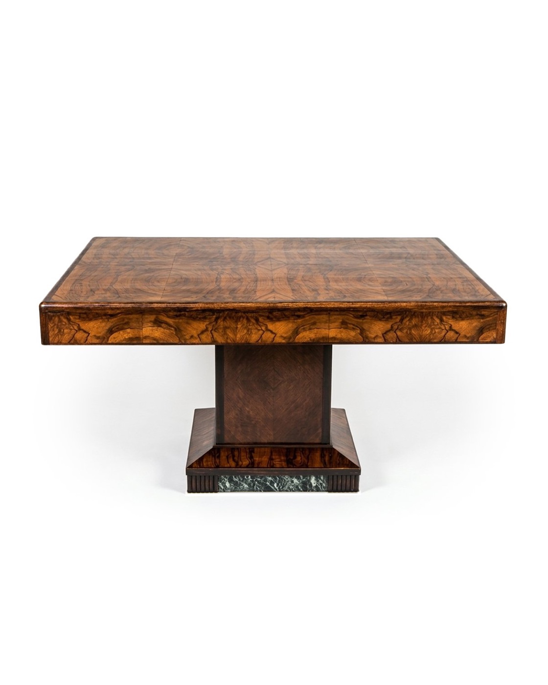 Art Deco dining table in walnut burl
